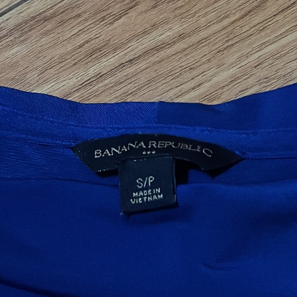 Banana Republic Top. - Picture 6 of 8